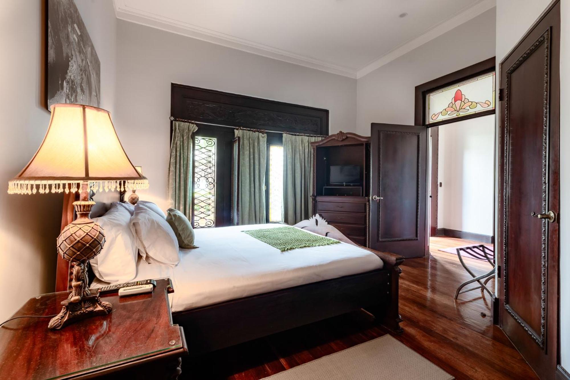 Hotel Majestad San Jose  Luaran gambar